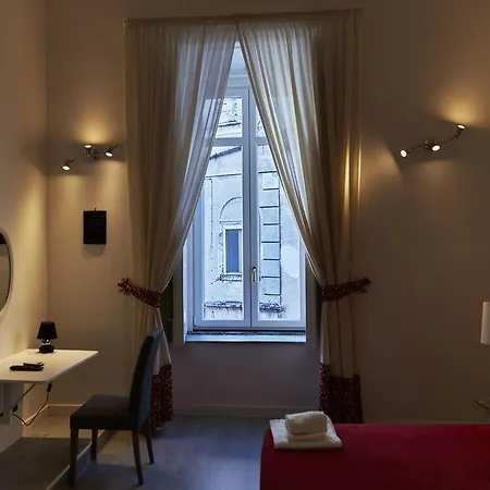 Frühstückspension Neapolis Bellini 3*