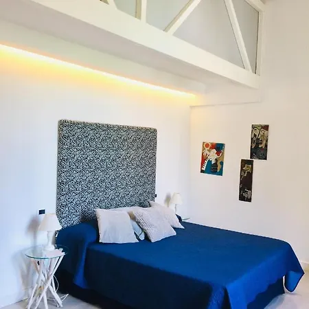 Neapolis Bellini نابولي