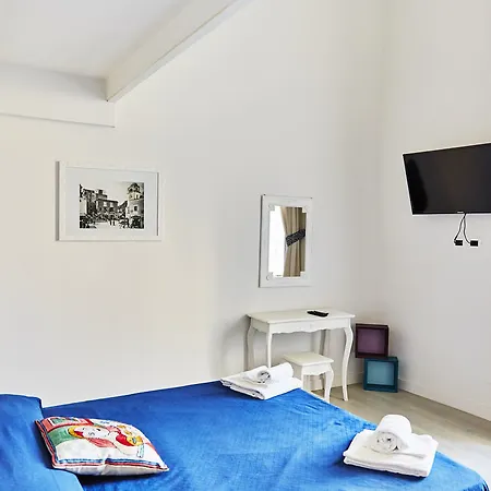 Neapolis Bellini فندق مبيت وإفطار نابولي