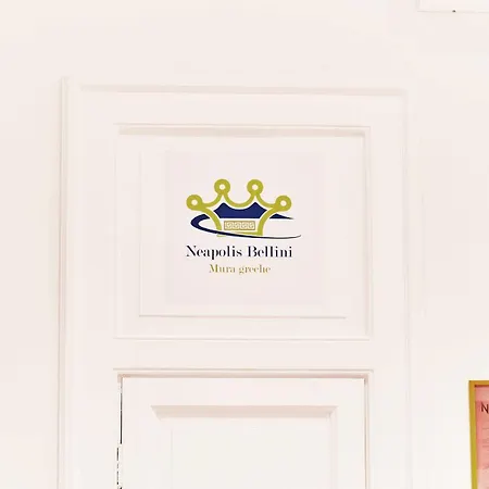 Neapolis Bellini 2* נאפולי
