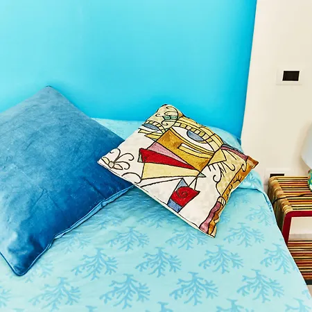 B ＆ B ネアポリス ベリーニ ベッド・アンド・ブレックファスト ナポリ