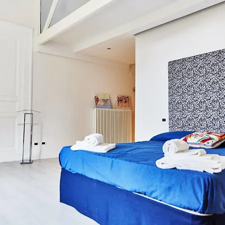 B ＆ B ネアポリス ベリーニ ベッド・アンド・ブレックファスト ナポリ