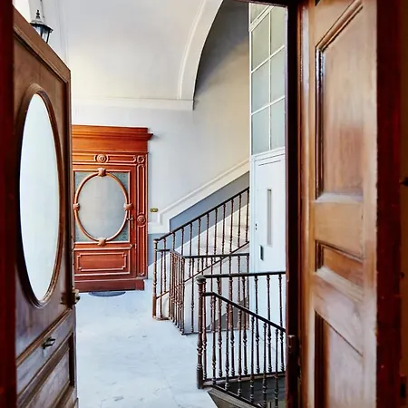 B ＆ B ネアポリス ベリーニ ベッド・アンド・ブレックファスト 3*