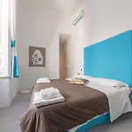 Oda ve Kahvaltı Neapolis Bellini