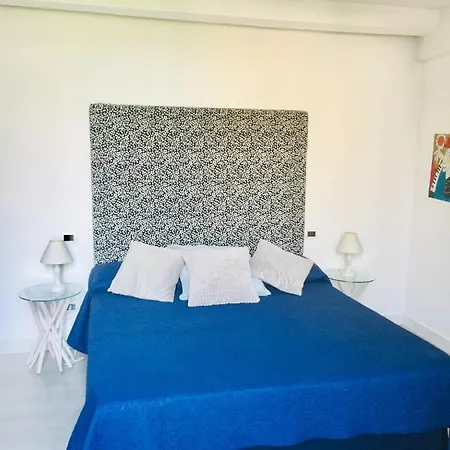 Neapolis Bellini Отель типа 