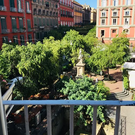 Neapolis Bellini Nocleg ze śniadaniem 3*