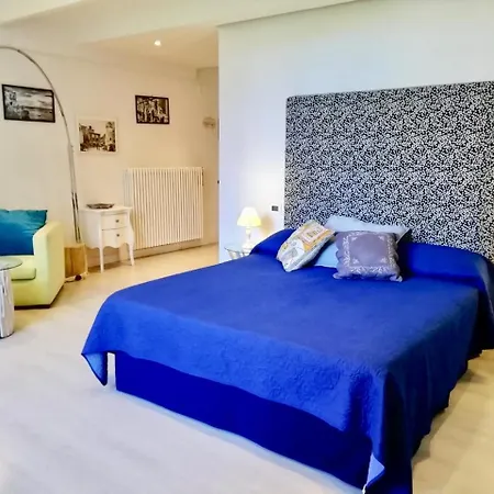 Nocleg ze śniadaniem Neapolis Bellini